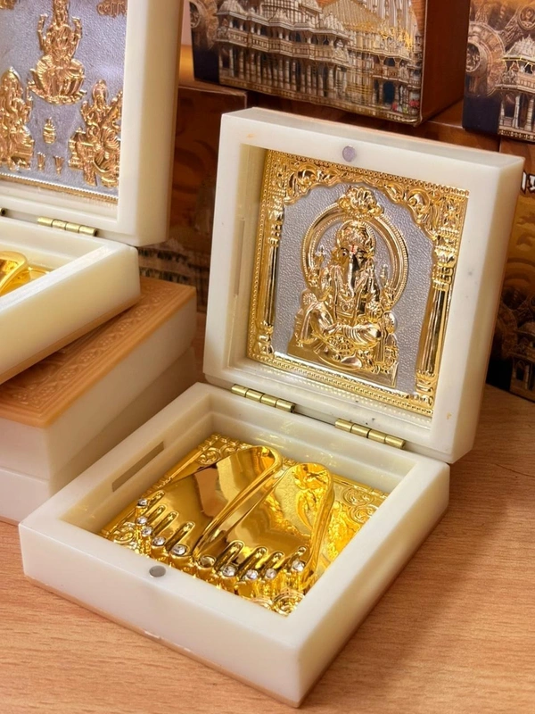 Laxmi-Ganesh ji Charan Paduka Box