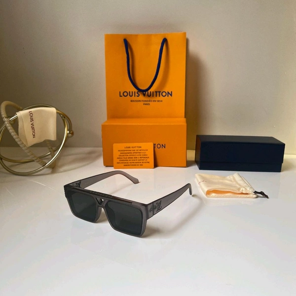 Louis Vuittion 1984 smoke grey