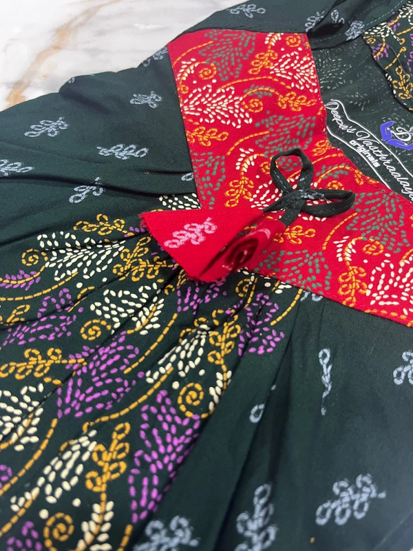 Deepa's Vasthraalayam 100% Pure Cotton Women�s Nighty (Red & Green) - Free size, Red & Green