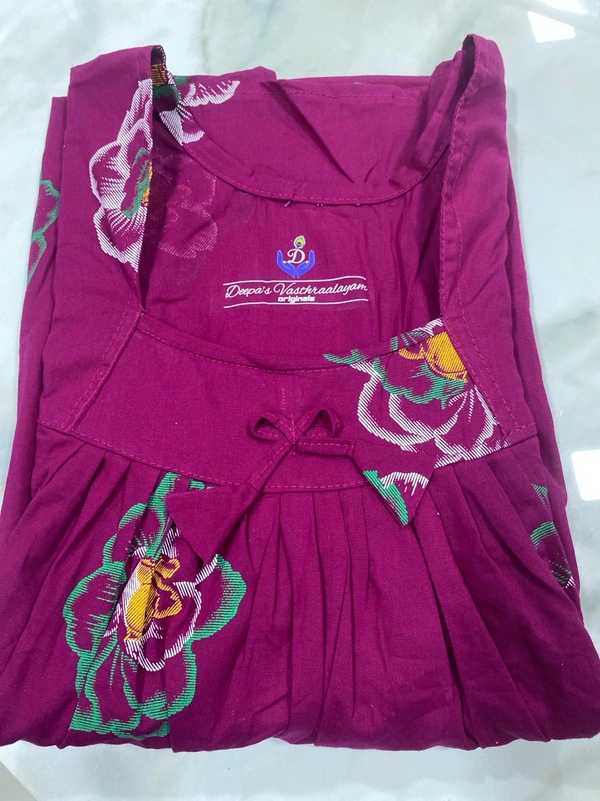 Deepa’s Vasthraalayam Cotton nighty - Free size
