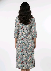 Thrinaiga Floral Printed Popcorn Kurti Grey - L