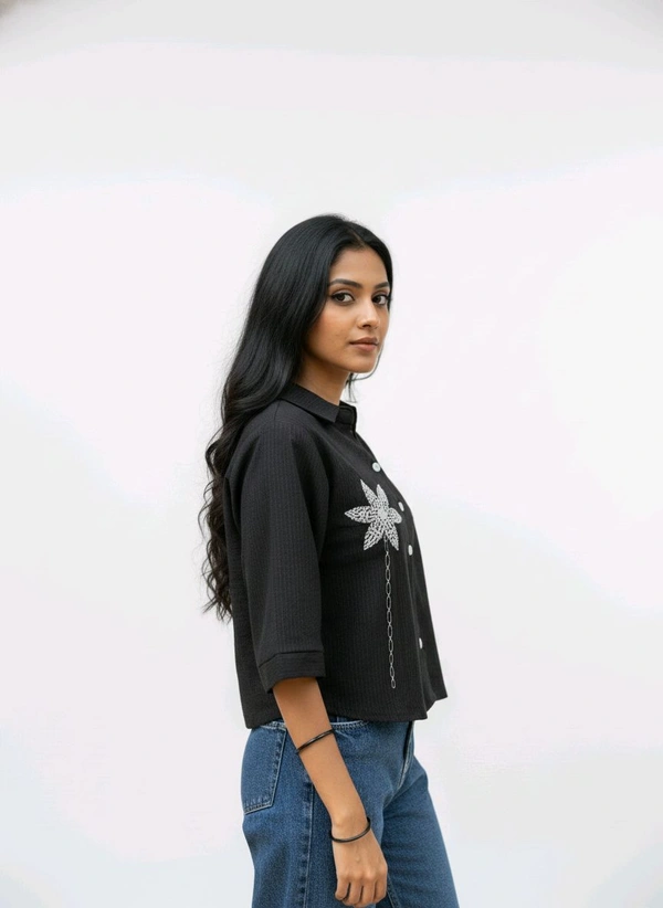 G K Floral Embroidary Crop Top Black - L