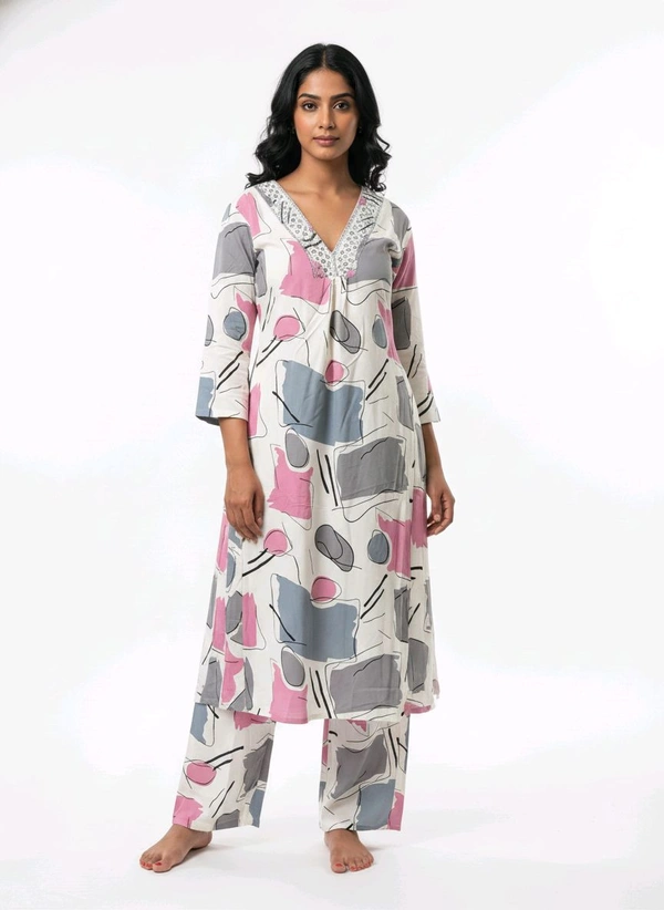 Thrinaiga The Rose Quartz Dream Palazzo Set - White Grey And Pink, L