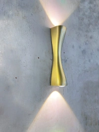 2 Way X 3Watts Outdoor Light Volvo 208
