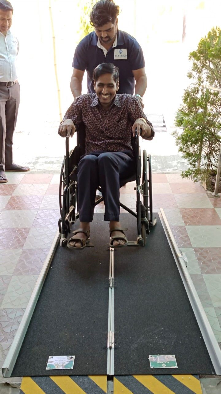 Acc-Red client service