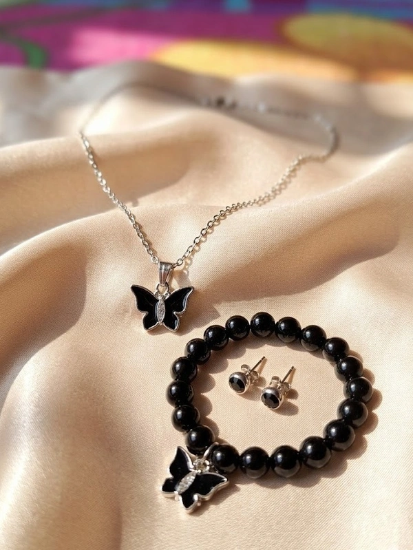 Black combo set
