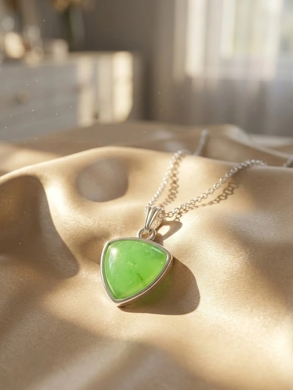 Green stone 