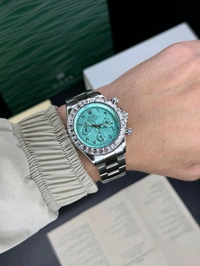 ROLEX OYSTER PERPETUAL COSMOGRAPH