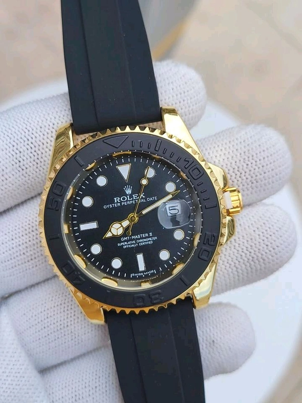 Rolex_Yatchmaster_Celebrity_Choice_Gold_240