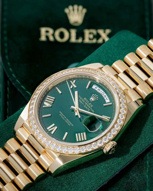 Rolex Dimond Day Date 40 Gold Green 
