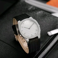 Gucci  The Gucci 25H YA163419 is a unisex timepiece that showcases luxury and contemporary design & features a sleek and streamlined silhouette