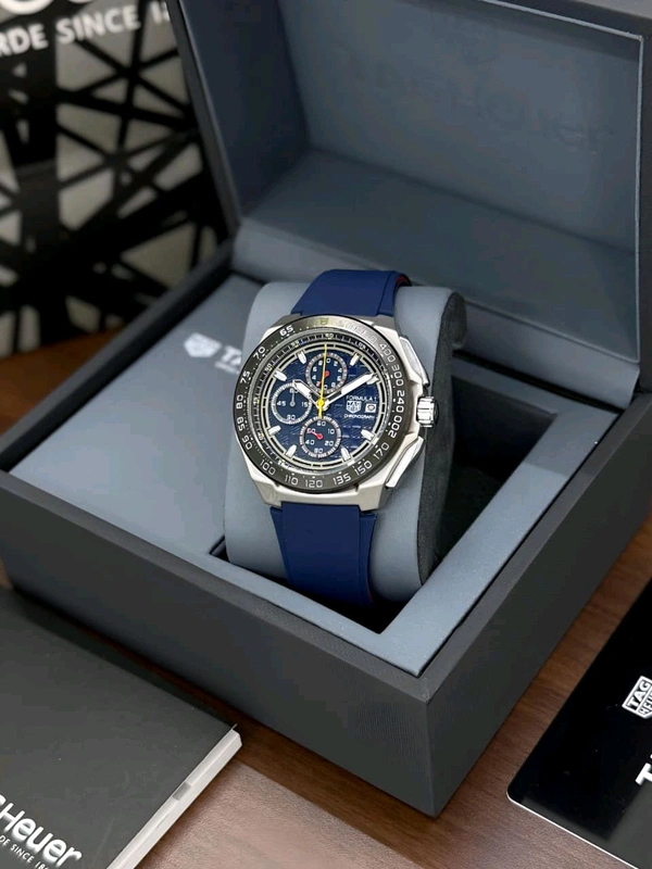 Tag Heuer Formula 1 Chronograph Watch