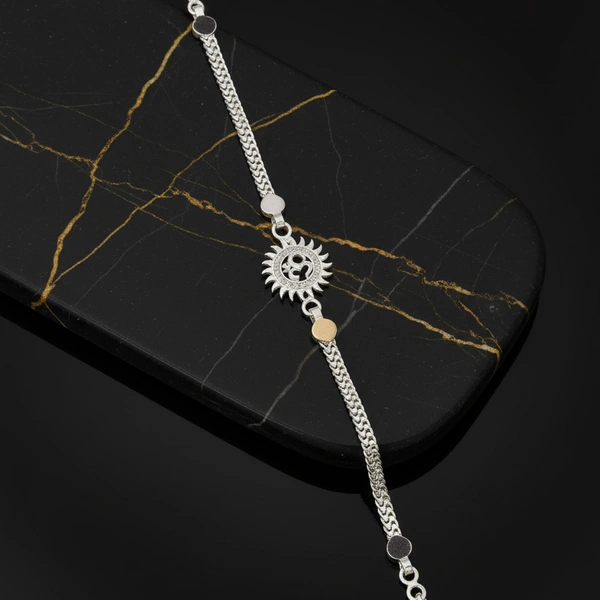 DIVINE OM BRACELET - Free, Silver