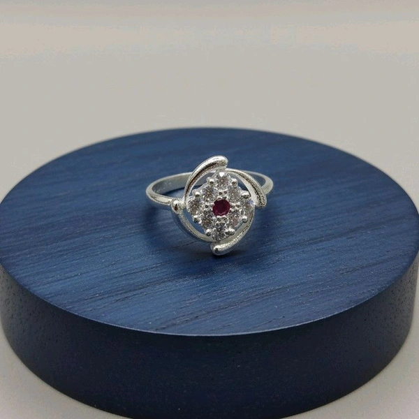 FANCY SOLITAIRED SILVER BICHHIYA  - Free Size, Silver