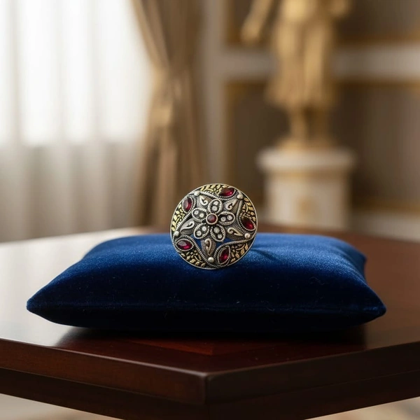 ROYAL INDIAN HERITAGE SILVER BICHHIYA - Free Size, Silver-Golden