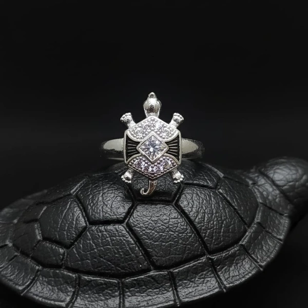 TURKISH TURTLE RING - -, Silver