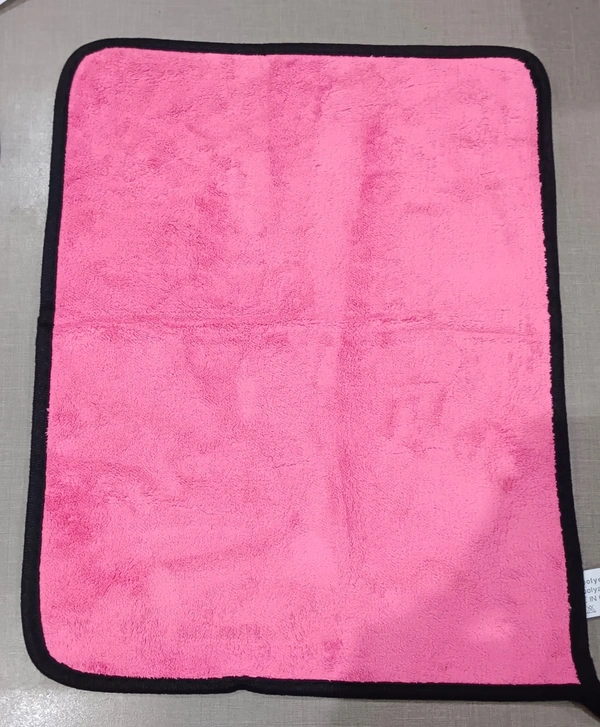 MICROFIBER TOWEL PINK 40X30 CM