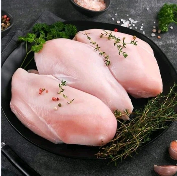 Meatzza Boneless Frozen Chicken Breast (Antibiotic Free) - 500 g (4-5 pcs)