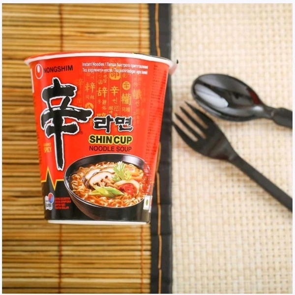 Nongshim Shin Cup Noodles - 68 g