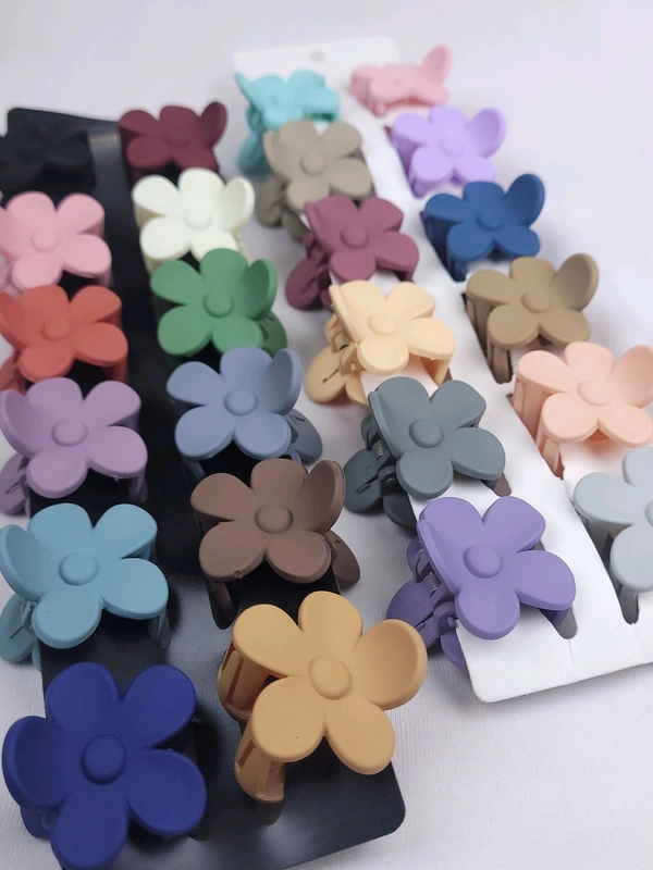 Matt Flower Clip 1Pc