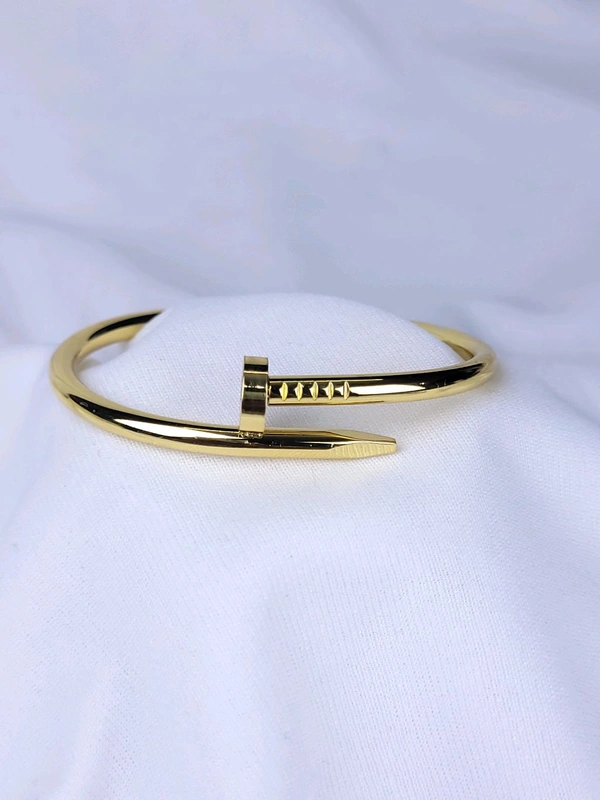 AntiTursnish Bracelet Nail Design 1Pc