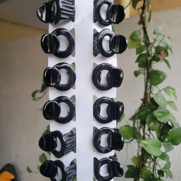 Small Black Color Hair Clip 1Pc - P589