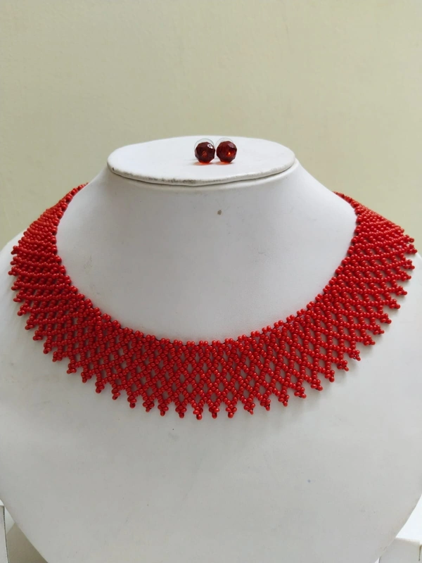 FASHIONIFYY RED Collar Necklace Set - J345 - RED