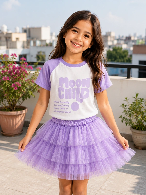 FASHIONIFYY TSHIRT and lavender ruffle SKIRT - 4yr
