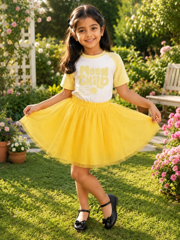FASHIONIFYY TSHIRT and SKIRT - Yellow - 5yr