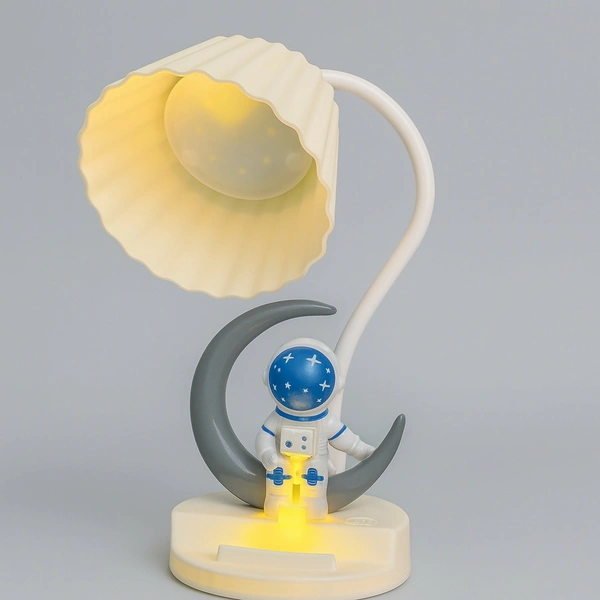 Astronaut Moon LED Table Lamp with Soft Light, USB Rechargeable Night Lamp