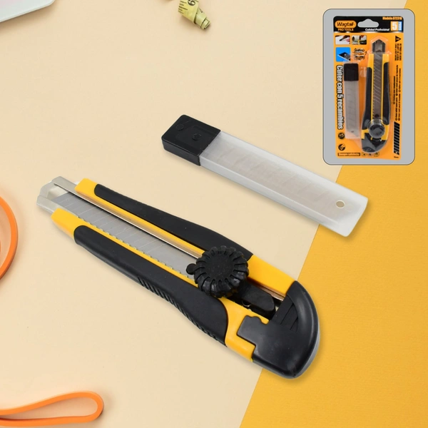 Heavy Duty Cutter Knife Set with 4 Replacement Blades