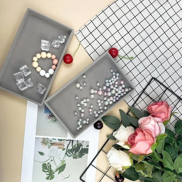 Velvet Jewelry Organizer Display Tray | For Necklaces & Bracelets Storage (Pack Of 1)