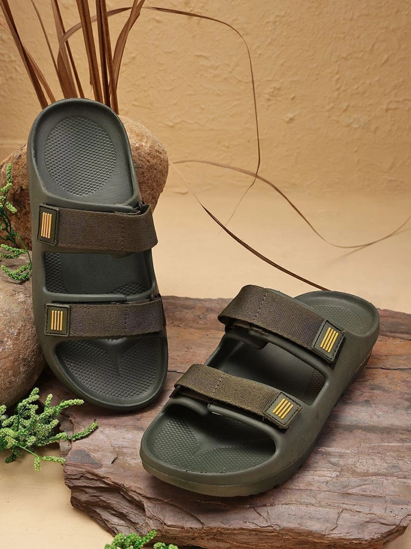 WELCOME Men Lightweight with Arch Support Durable Anti-Skid & Stylish Dailywear| Slides