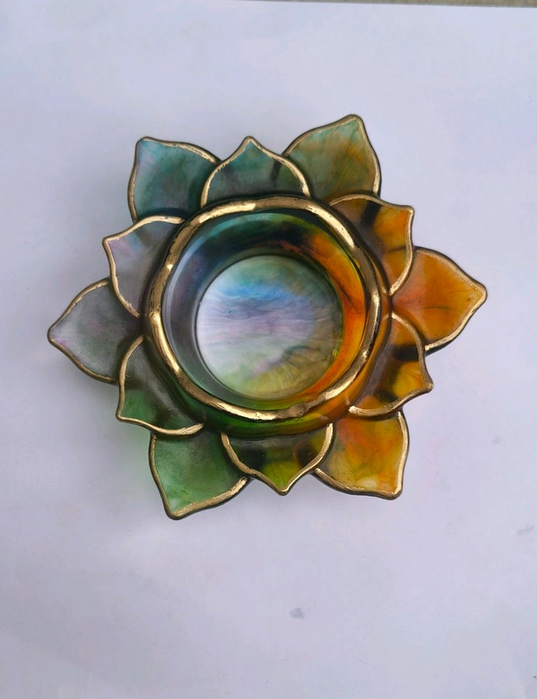 Resin Lotus T-light Holder/Candle Holder - 4.5"