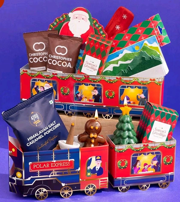 OKASHI Okashi Special Christmas Premium Hamper Box|Hot Chocolates, Caramel Popcorn, Candles, Incense, Snacks & More | Secret Santa Gift for Friends, Family & Colleagues - Christmas gifts