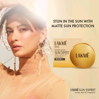 Lakme Sun Expert SPF 40 PA+++ Ultra Matte Compact,7gm 