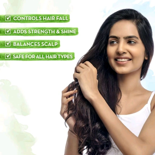 Mamaearth Onion Hair Oil for Hair Fall Control,150,Gm 