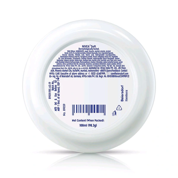 Nivea Soft Vit E Light Non Sticky Face Moisturiser Cream,100gm