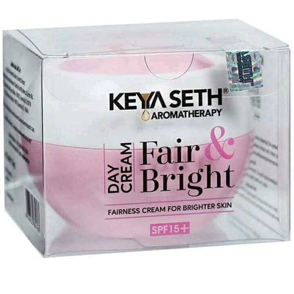 Keya Seth Fair & Bright Fairness Day Cream 50gm