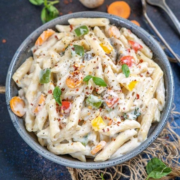 White Sauce Pasta - full