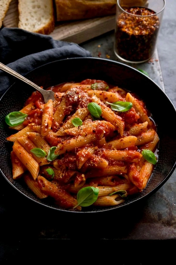 red sauce pasta - half