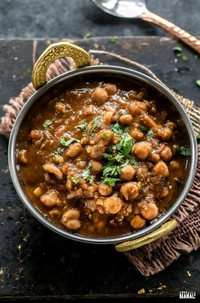 Chole - half