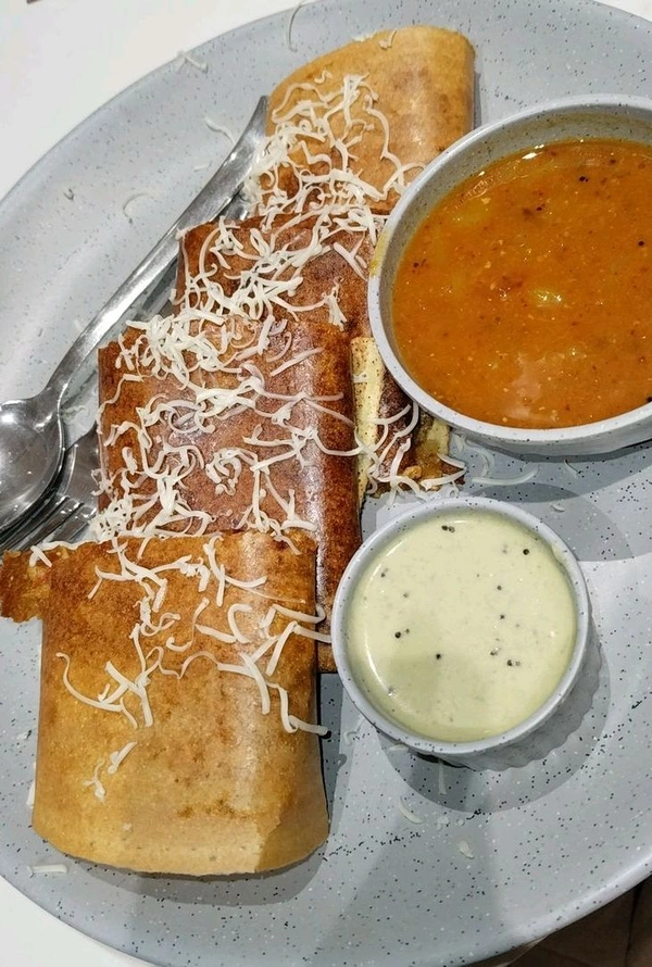 chesse paneer masala Dosa