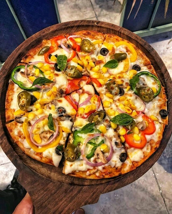 capsicum cheese pizza
