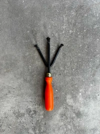 Hand Cultivator