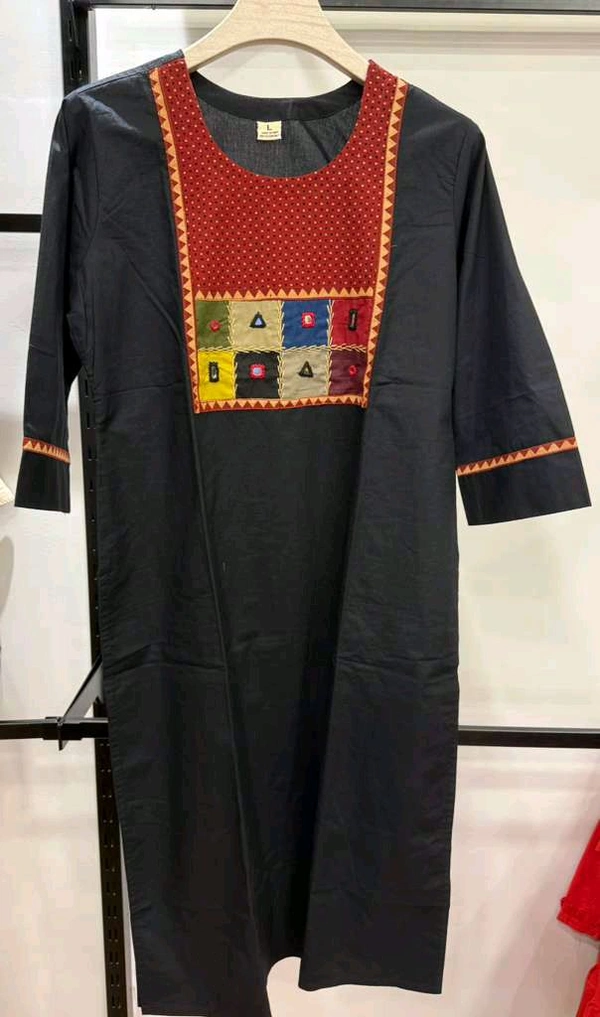 Black Kurta Set with Patchwork Print Dupatta - L