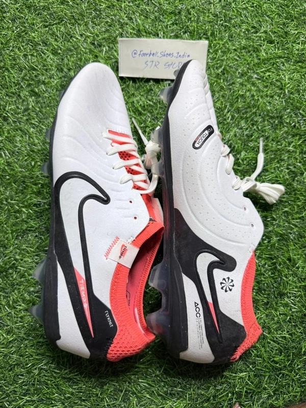 Tiempo Legend 9 Elite White Red Colour With Lace - 5.5