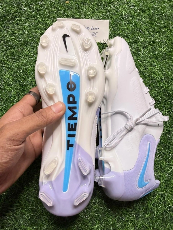 Tiempo Legend 9 Elite White Low-top FG With Lace - 5.5