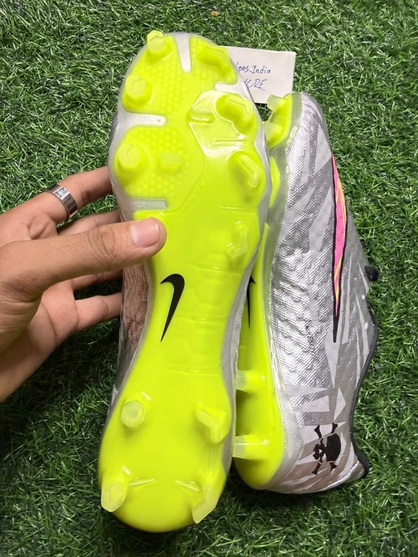 Hypervenom Phantom 3 Grey & Green Low-top FG With Lace - 7