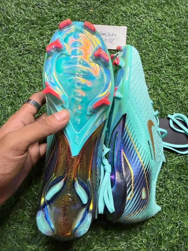 Mercurial Vapor 16 FG Low-Top With Lace - 5.5